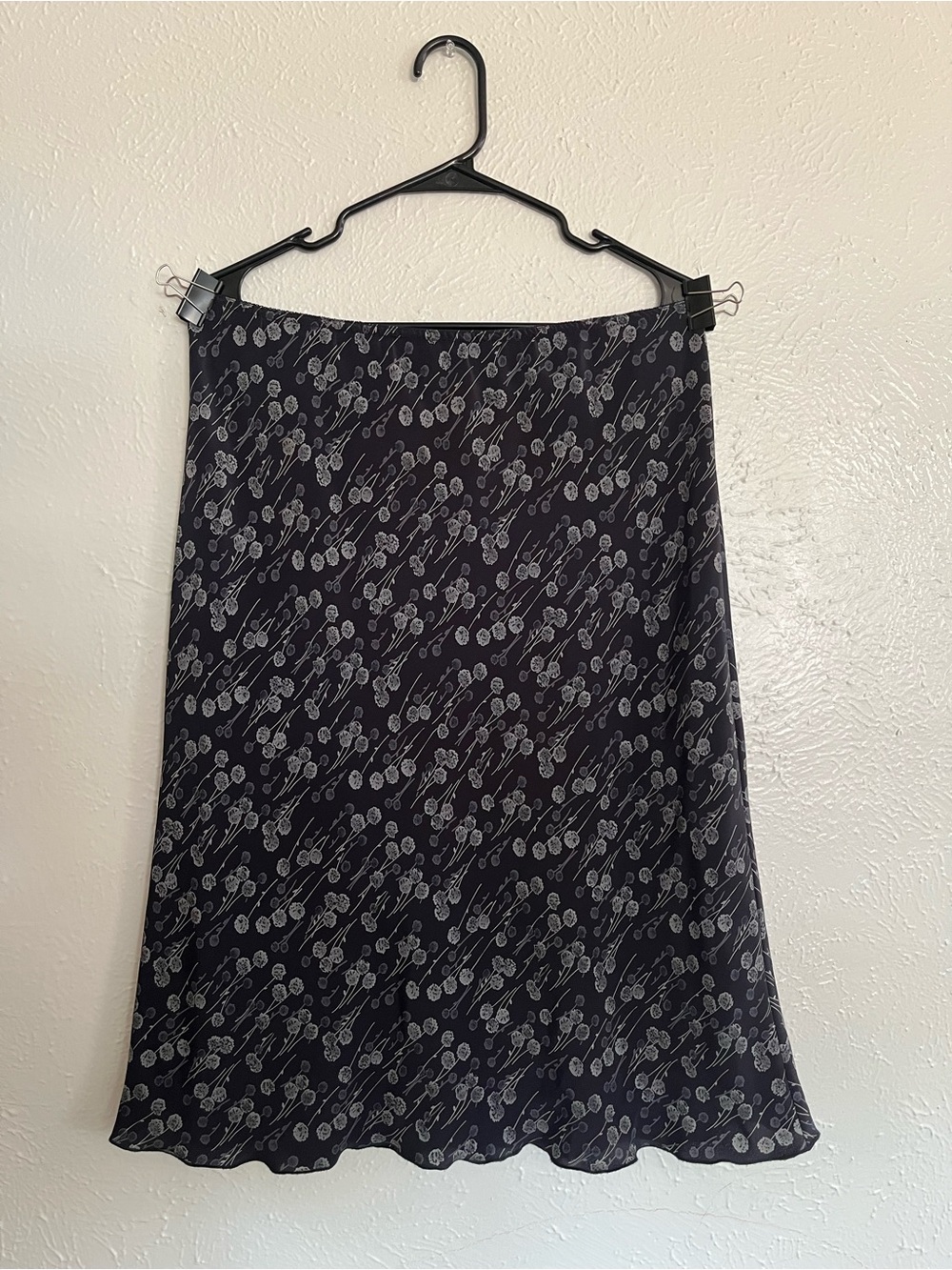 Norton McNaughton Black A-Line Skirt with Gray Floral Print